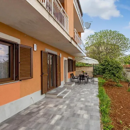 Apartment Beautiful In With Wifi
