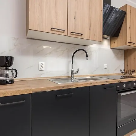 Beautiful In With Wifi Apartment